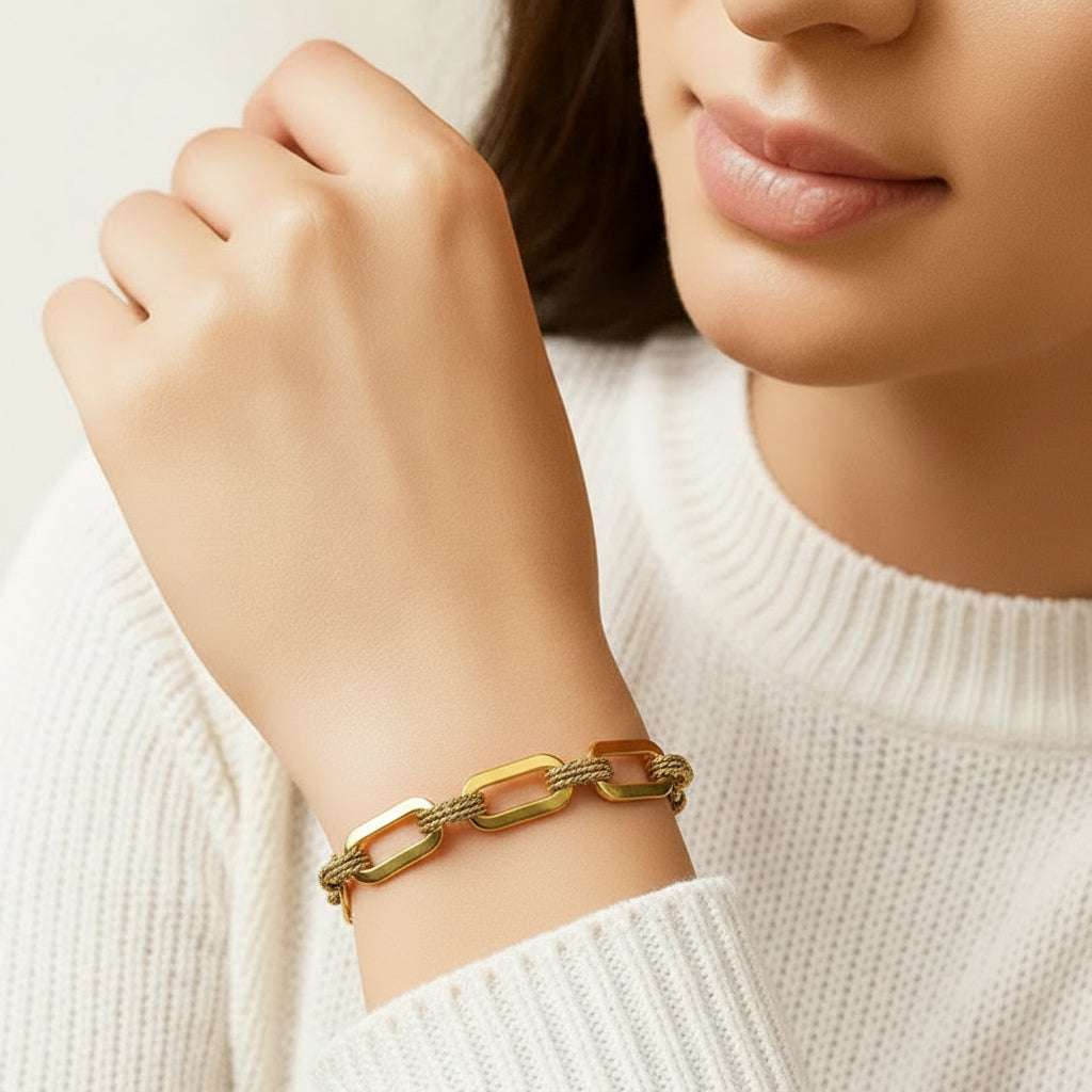 14k Yellow Gold Diamante Paperclip Chain Bracelet