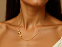 Collar de Oro Amarillo 14K con Cruz Horizontal Pulida